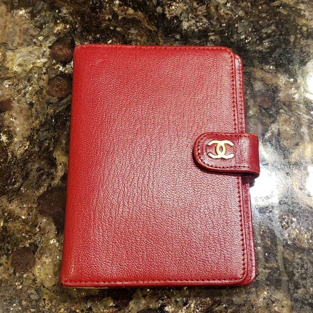 Chanel wallet agenda - Picture 2 of 16